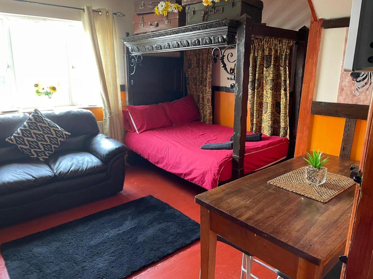 Yarm Cottages Sleeping 12 Kirklevington Ngoại thất bức ảnh
